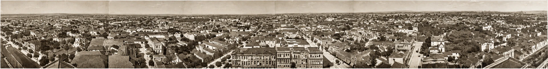 Panorama Fotográfico de São Paulo — obra de Valério Vieira, 16,5 × 1,60 metros (obra já restaurada)
