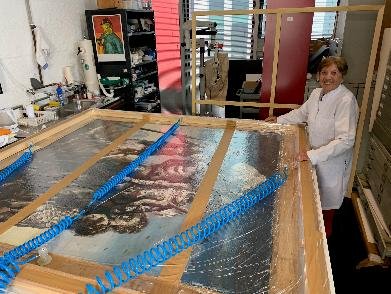Processo de restauração da obra em ateliê